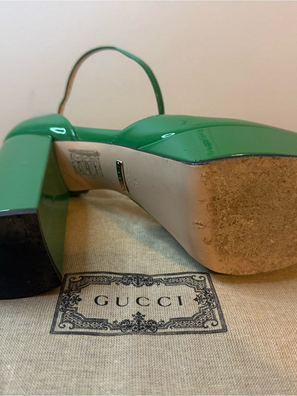 Gucci Ottavia Green Patent Leather Platform Pumps with Crystal Double G Accent - Picture 12 of 12